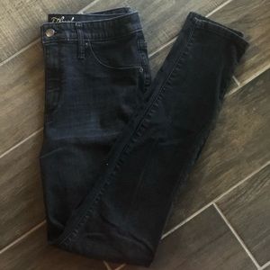Universal Thread TARGET brand jeans 8/29